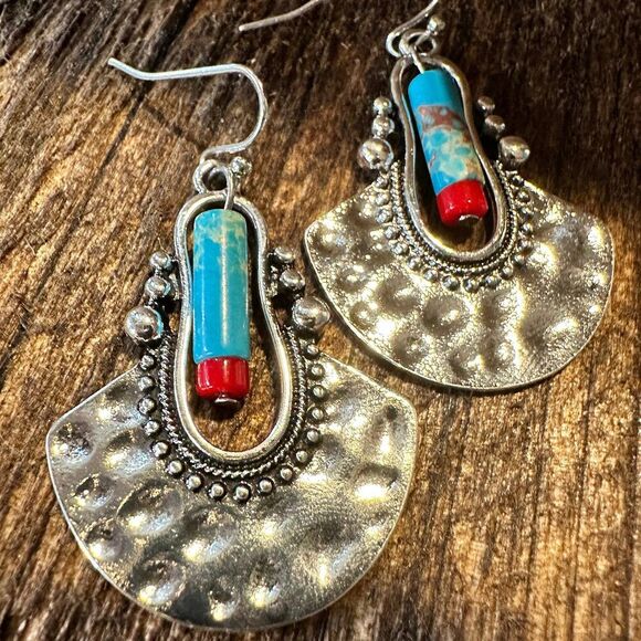 Boho Hippie Western Cowgirl Pounded Turquoise Stone Silver‎ Drop Wire Earrings, - Picture 7 of 8